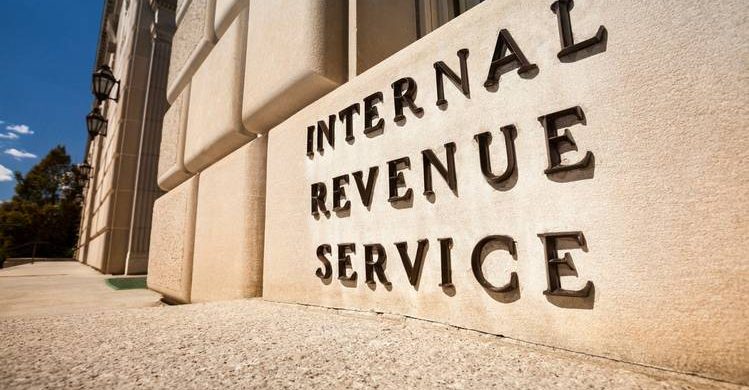 IRS emite directrices sobre cambios de Ley de Empleos y Reducción de Impuestos a deducciones de gastos IRS emite directrices sobre cambios de Ley de Empleos y Reducción de Impuestos a deducciones de gastos